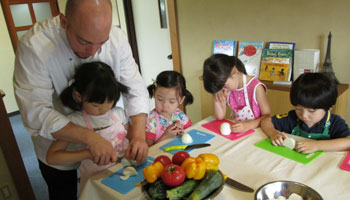 ちびっこシェフアトリエ、子供料理レッスン